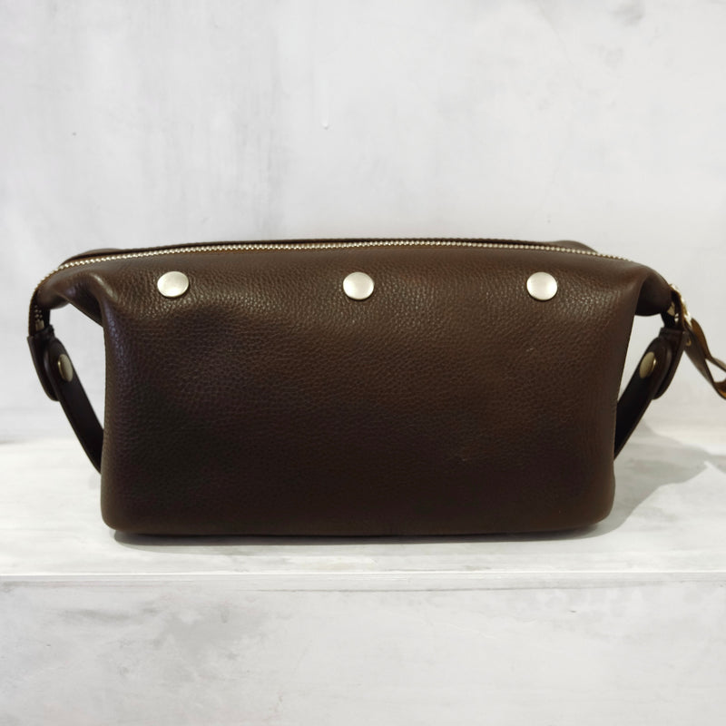 Bennett Winch Leather Washbag - Brown